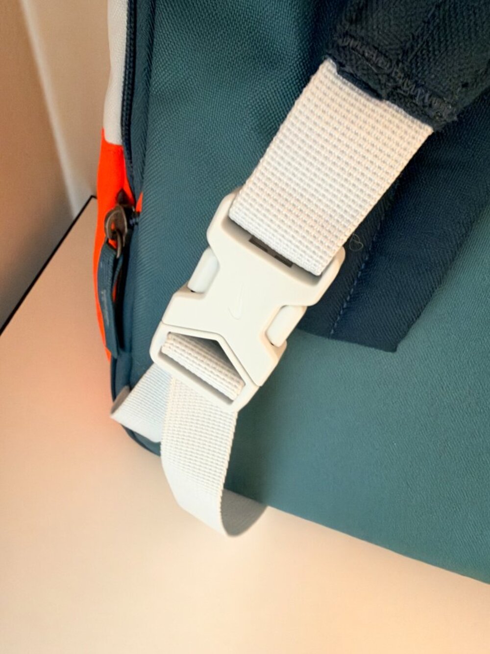 Nike Tanjun Colorblock Backpack - Picture 10 of 12